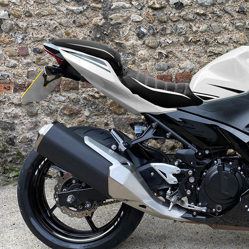 Kawasaki ninja 400 white clearance